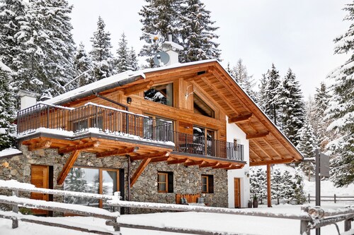 Chalet de grand luxe "K Lodge Mountain" avec vue sur montagne, bain à remous et sauna
