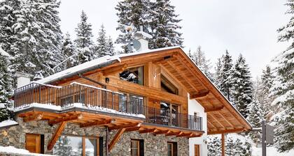 Chalet de grand luxe "K Lodge Mountain" avec vue sur montagne, bain Ă remous et sauna