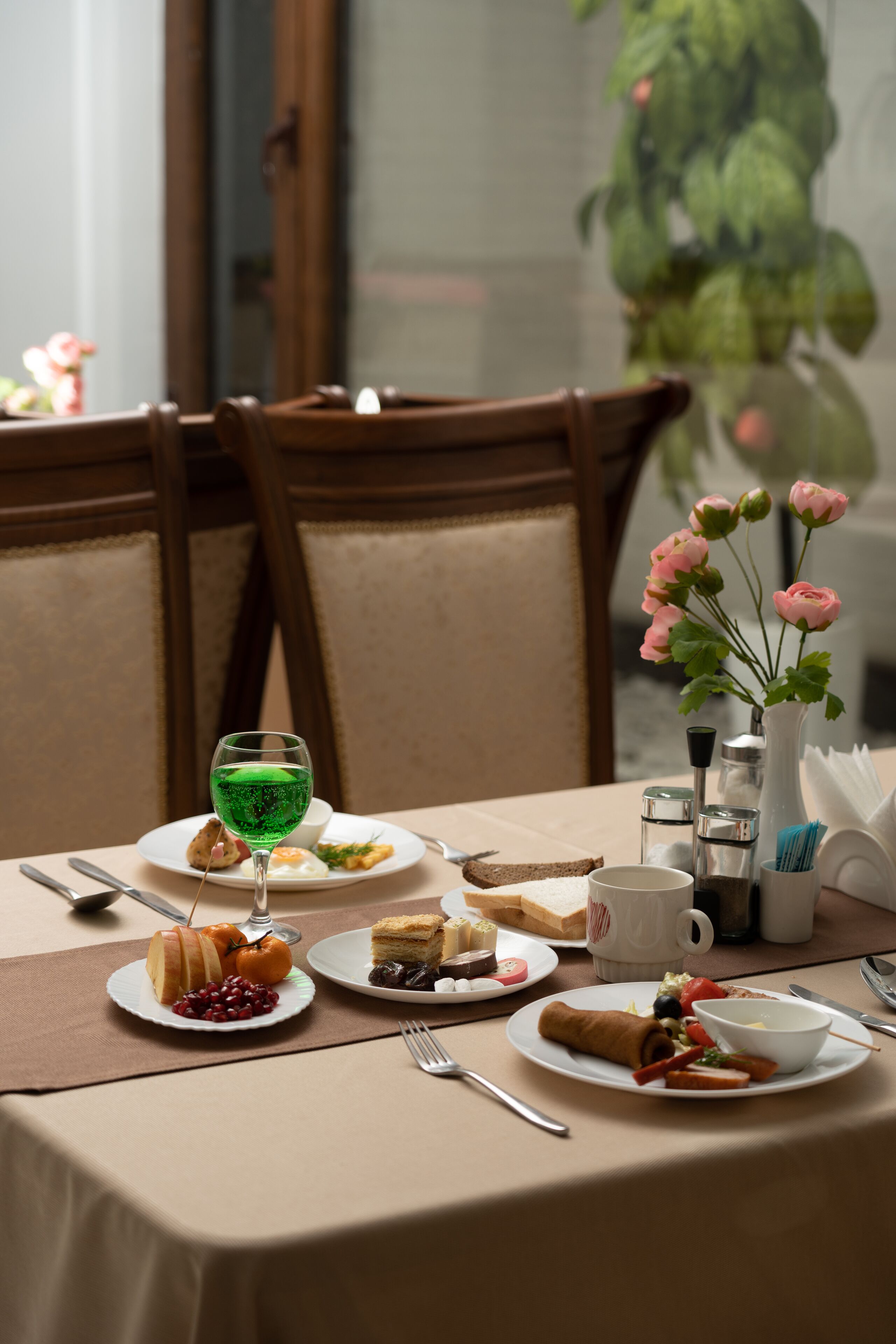 Foto - Shoxjahon Hotel - 600 Mbps Internet