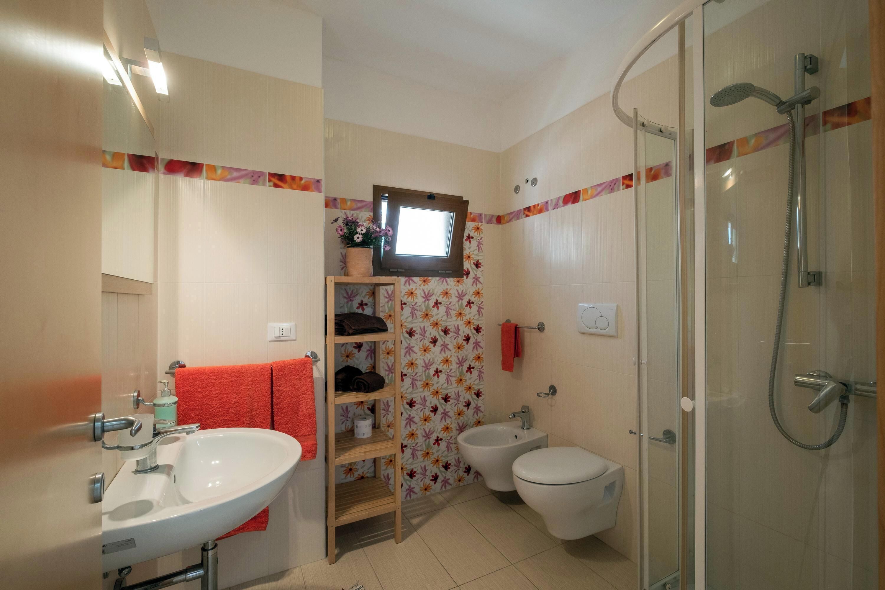 Douche, serviettes fournies