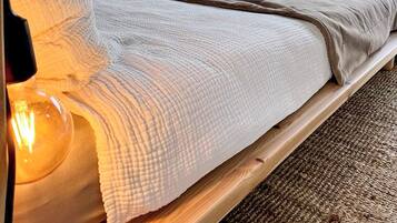 Glamping Dome | Decoración personalizada, muebles diferentes y wifi gratis