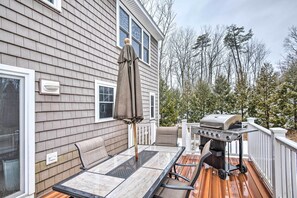 A deck with a grill and outdoor furniture. - North Conway Home ~ 2 Mi to Cranmore Mountain! (North Conway)