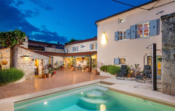 Piscina