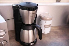 Unclassified image, 3 of 49, button