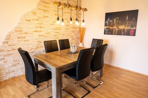 Uklassifisert bilde, 4 av 49, knapp