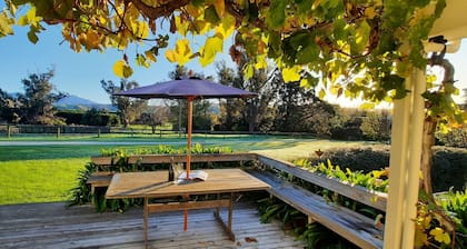 Farm cottage in the picturesque Clarence Valley