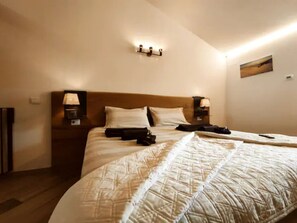 3 soverom, skrivebord, strykejern/-brett og wi-fi (inkludert)