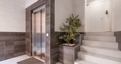 ☺BRAND NEW apartment with private open-air space☺