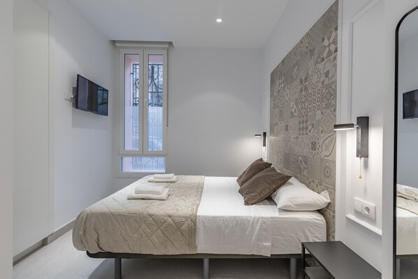 1 bedroom, in-room safe, free WiFi, bed sheets