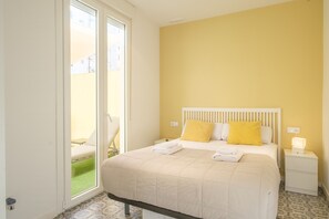 1 makuuhuone, tallelokero huoneessa, ilmainen Wi-Fi, vuodevaatteet