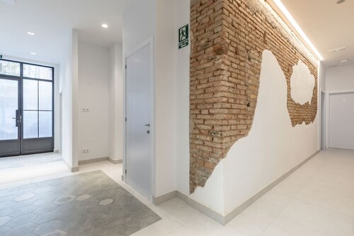 Marvellous Apt. with a Large Private Terrace