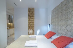 1 bedroom, free WiFi, bed sheets - ❈Clean & Tranquil Apartment close to City Centre❈ (Valencia)