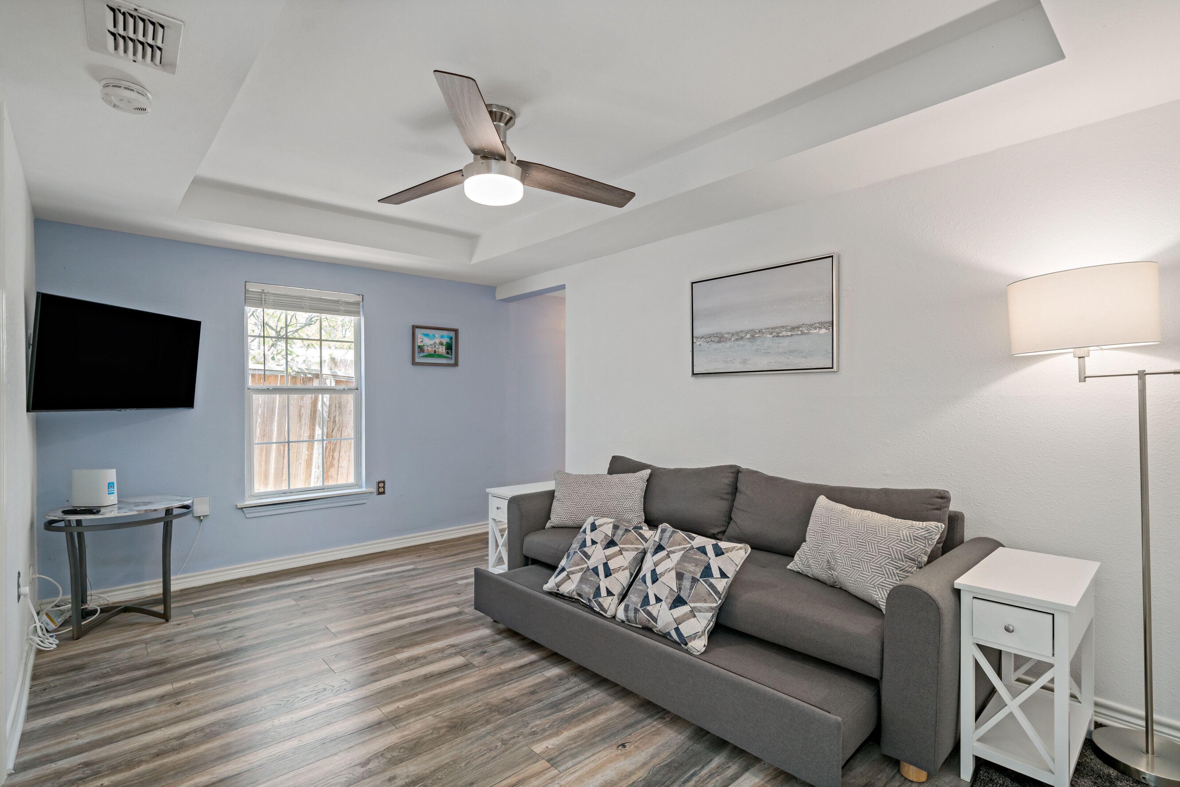 🌟🕊The Songbird 🕊🌟