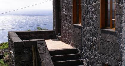 Country holiday home - Lajes do Pico