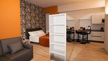 Apartment, Annex Building | 1 bedroom, minibar, in-room safe, desk
