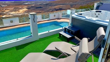 Piscine extérieure, piscine chauffée