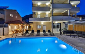 Outdoor pool - Amazing apartment in Kastel Gomilica (Kastel Gomilica)