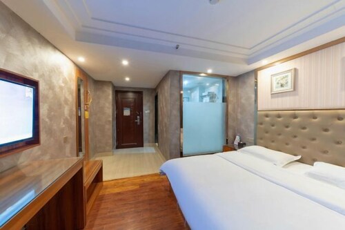 Tianyuan Business Hotel