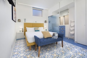 1 chambre, fer et planche Ă repasser, Wi-Fi, draps fournis