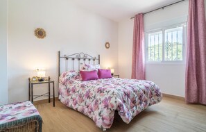 4 chambres, Wi-Fi gratuit, draps fournis