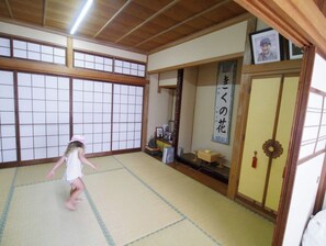 Children’s area - TPort House 8 min walk to shopping mall FAVORE - Rental of a whole building / Toyama Toyama (Toyama)