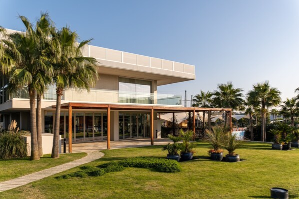 Front of property - Hiddenbay Teos Hotel Sigacik (Seferihisar)