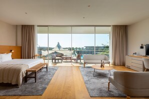 King Deluxe | 迷你吧、客房内保险箱、办公桌、免费 WiFi