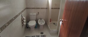 Dusche, Bidet