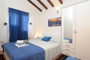 2 habitaciones, wifi gratis y ropa de cama 