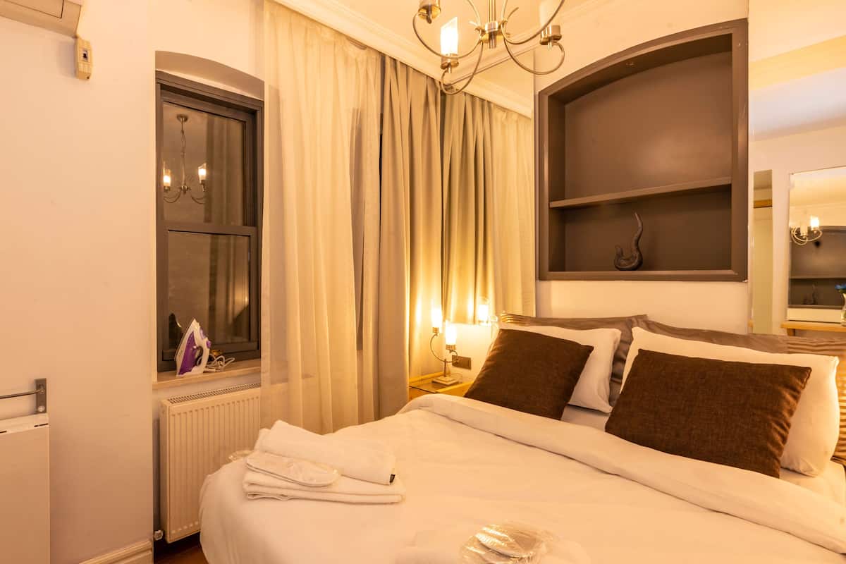 1 bedroom, in-room safe, blackout curtains, iron/ironing board