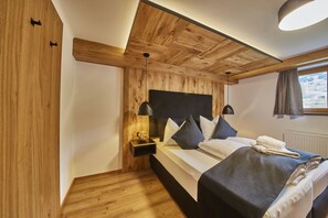 2 bedrooms, WiFi - Chalet Wallehen Ski-In Ski-Out Top 1 (Saalbach-Hinterglemm)