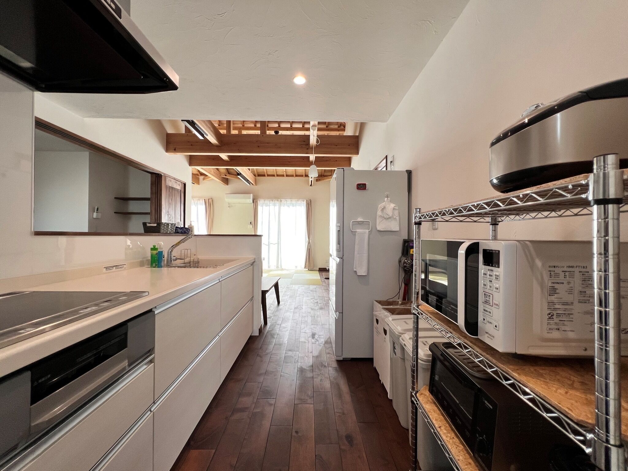 Fridge, microwave, stovetop, cookware/dishes/utensils