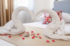 2 chambres, Wi-Fi gratuit, draps fournis