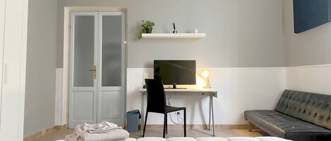 2 chambres, bureau, fer et planche à repasser, Wi-Fi