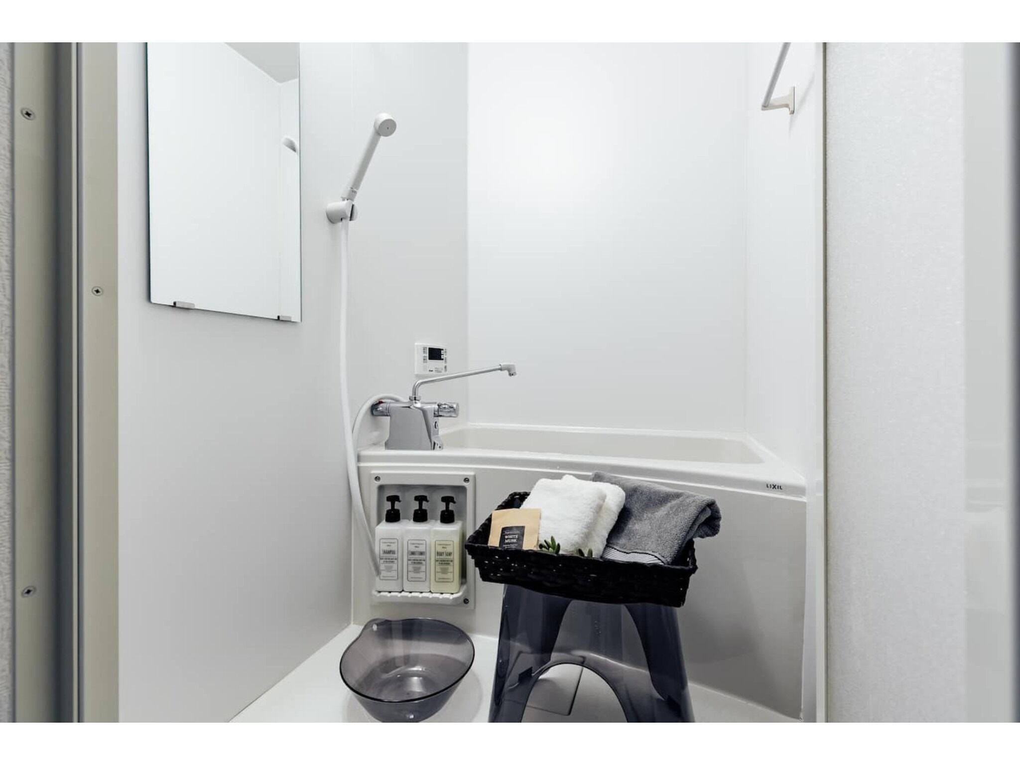 Hair dryer, towels