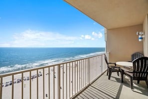 A balcony with a view of the beach and ocean. - *July 17 - 19th Open! *Beautiful Views! (Panama City Beach)