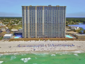 On the beach - *Last Min ~ June 7 - 10th Open! *Beautiful Views! (Panama City Beach)