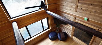 Underfloor Heating Snow Retreat / Iiyama Nagano