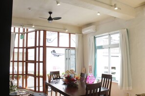 Dining - A private room with the entire rooftop and the sec / Naha Okinawa (Naha)