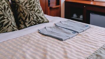 1 bedroom, desk, iron/ironing board, free WiFi