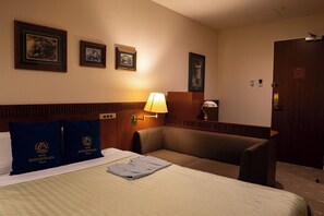 1 bedroom, desk, iron/ironing board, free WiFi