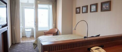 1 bedroom, desk, iron/ironing board, free WiFi