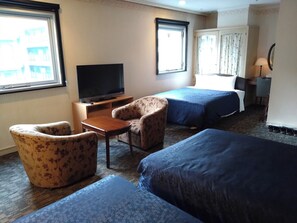 1 bedroom, desk, free WiFi, bed sheets