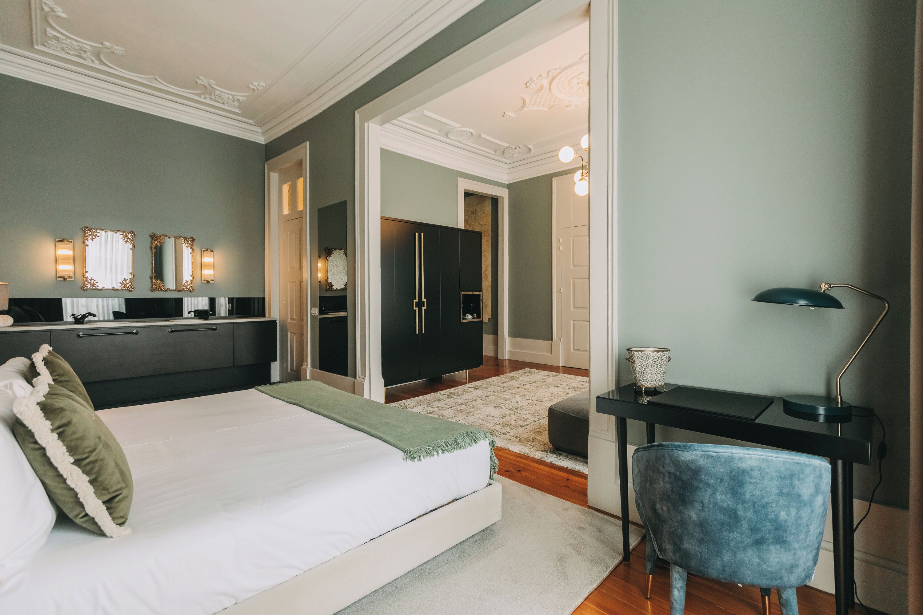 Foto - Torel Royal Court