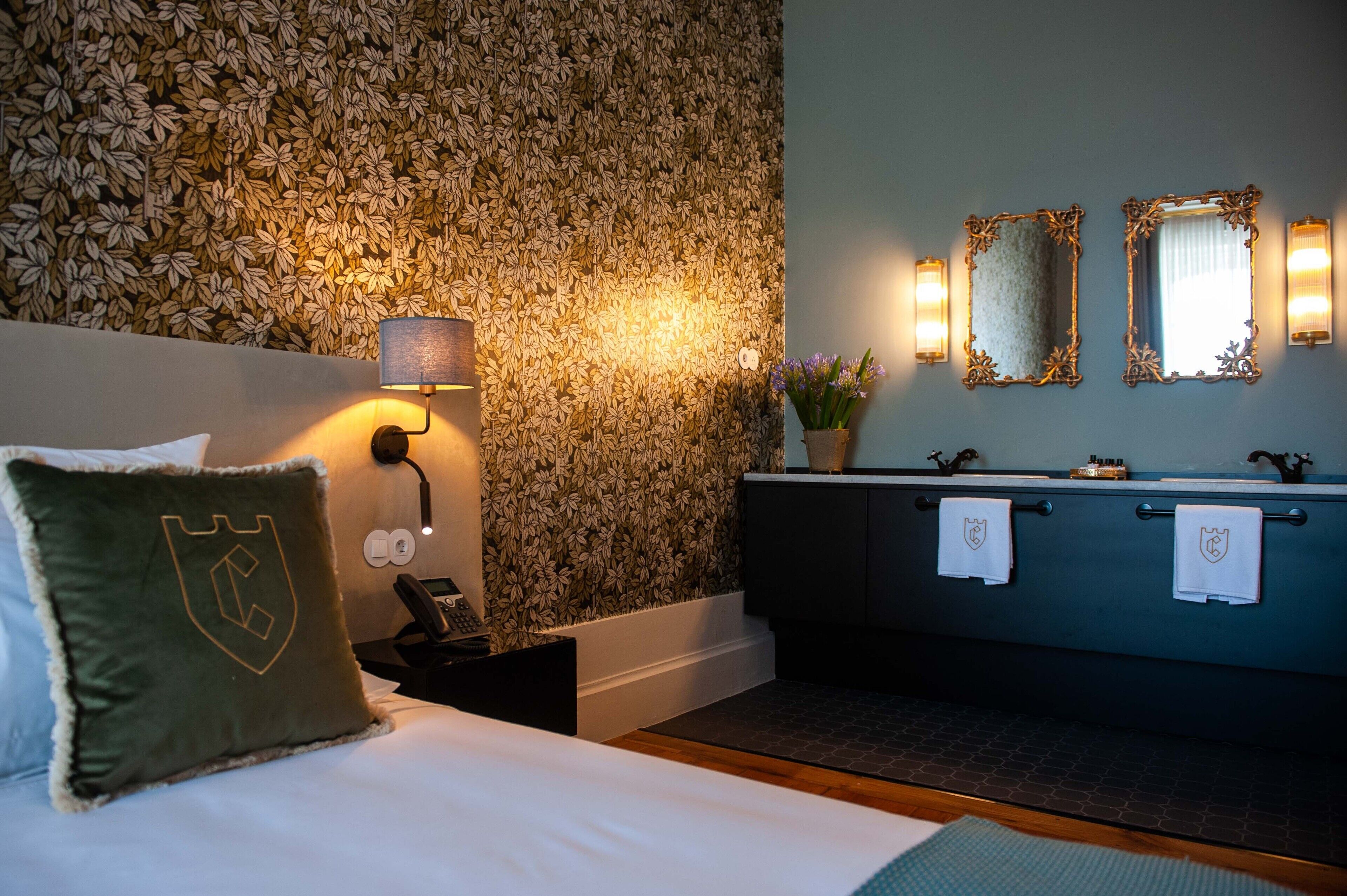 Photo - Torel Royal Court