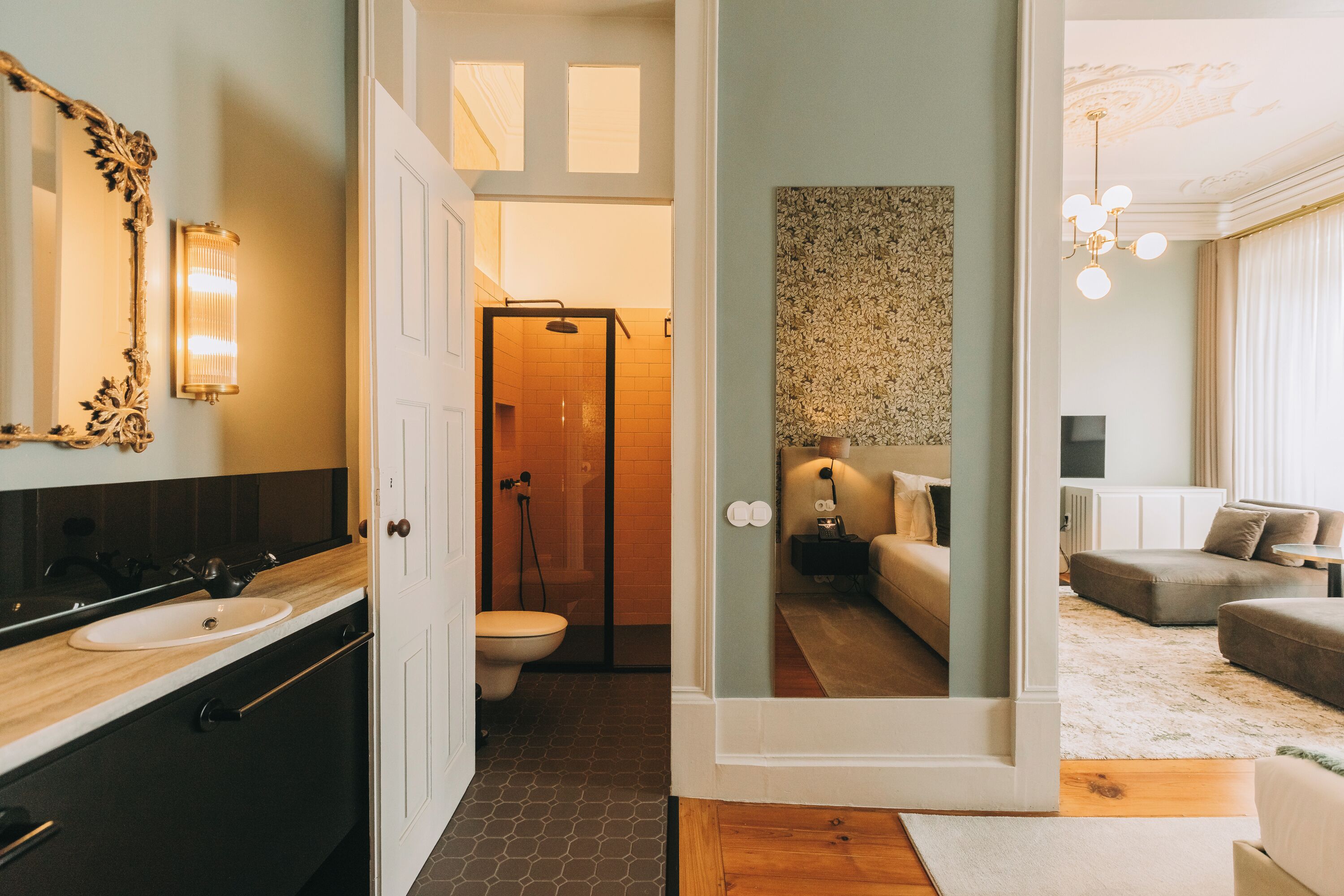 Photo - Torel Royal Court