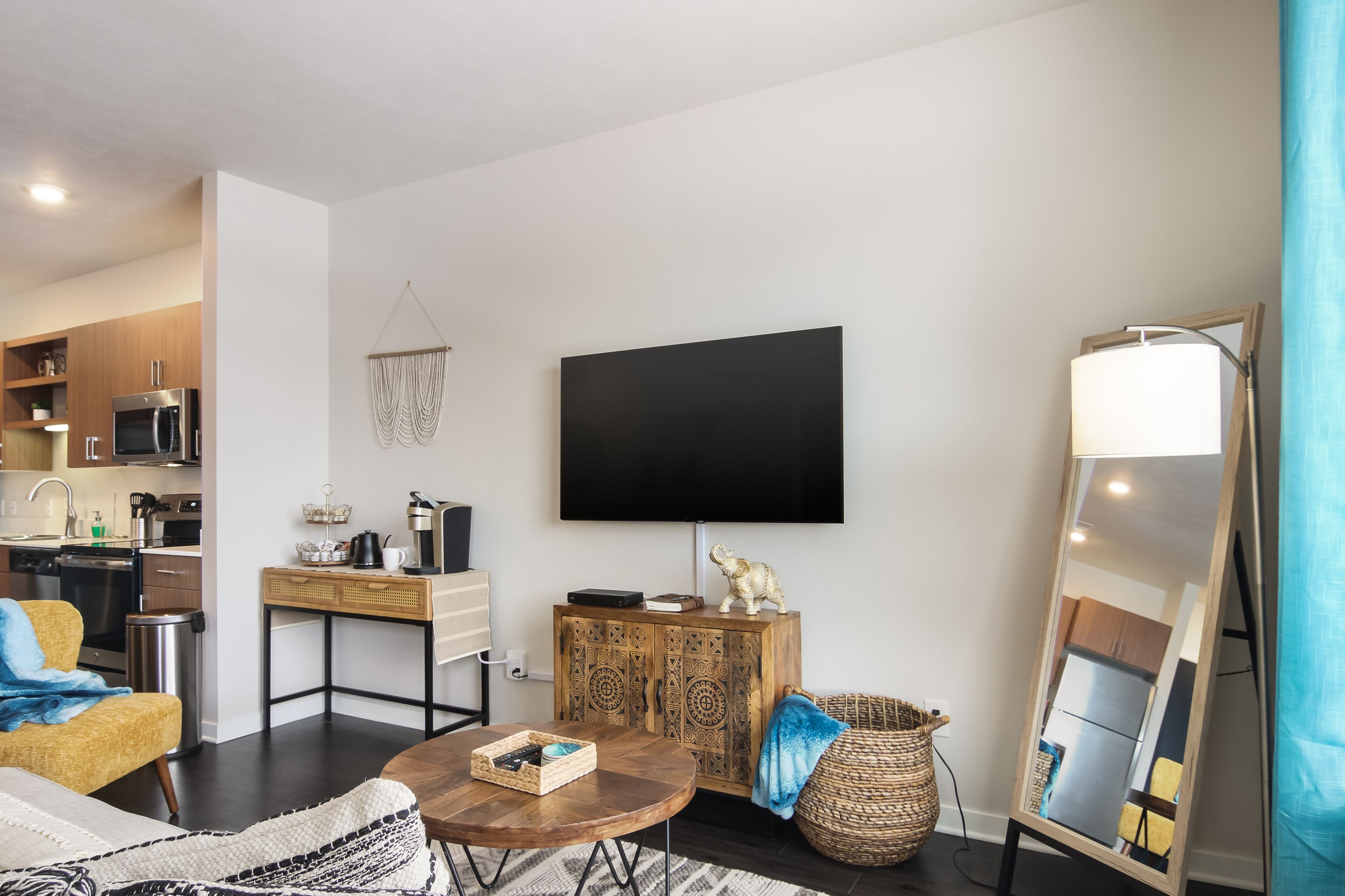 Located near all TC has to offer! Featuring a comp coffee bar & welcome gift.