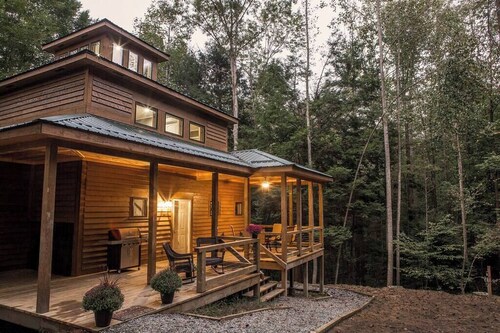 Camp McComas Decorated for Christmas National Park Access