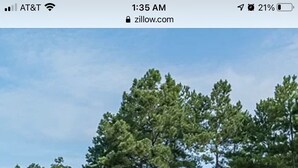 A swimming pool with a small building in the background. - Beautiful  5 bdrm, 3 bthrm, 15 minutes to the Masters (Grovetown)