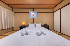 2 chambres, bureau, fer et planche à repasser, Wi-Fi gratuit